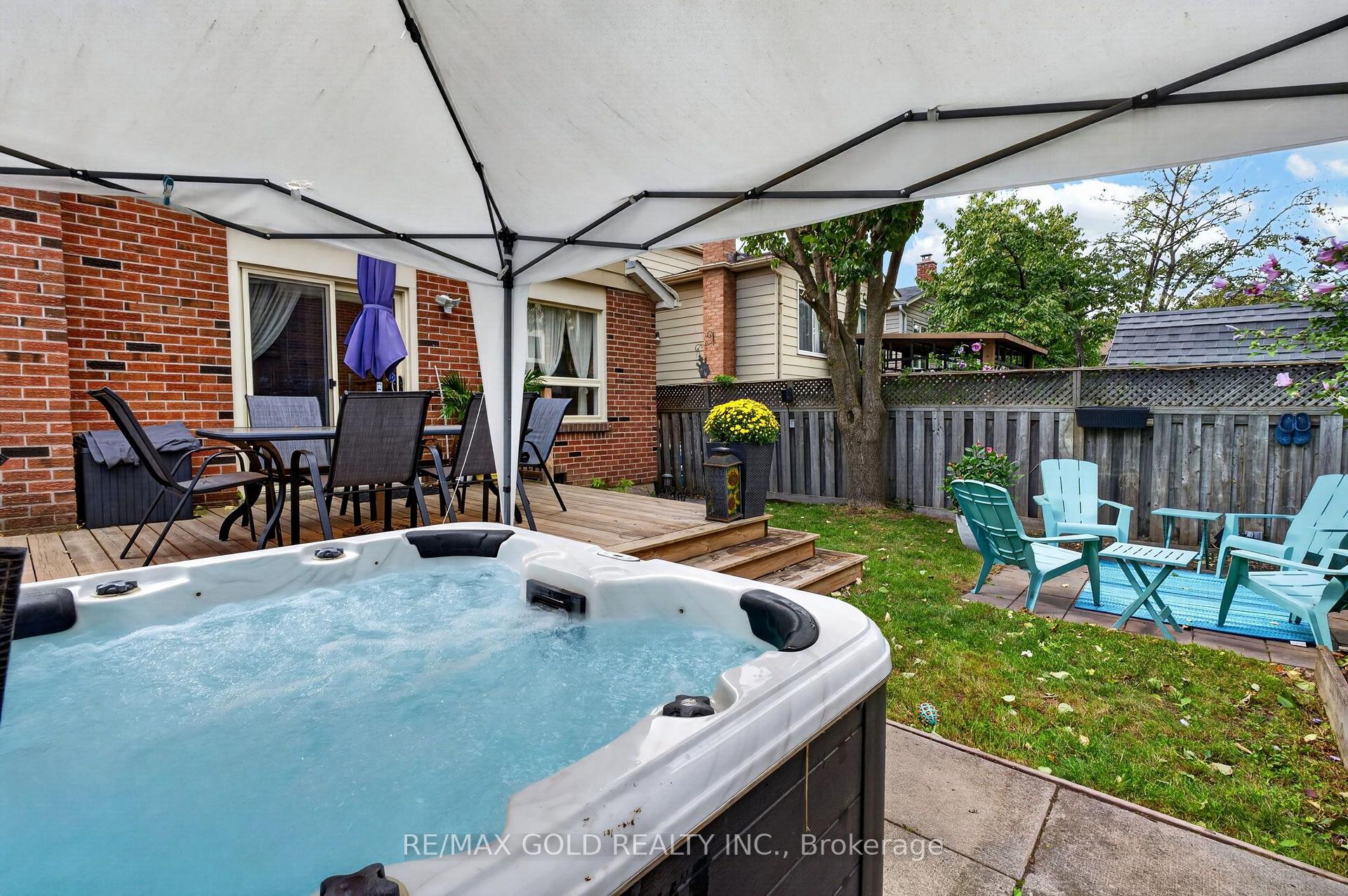Photo 52 of 6 Rowe Court, Brampton, Brampton West — HOMEH