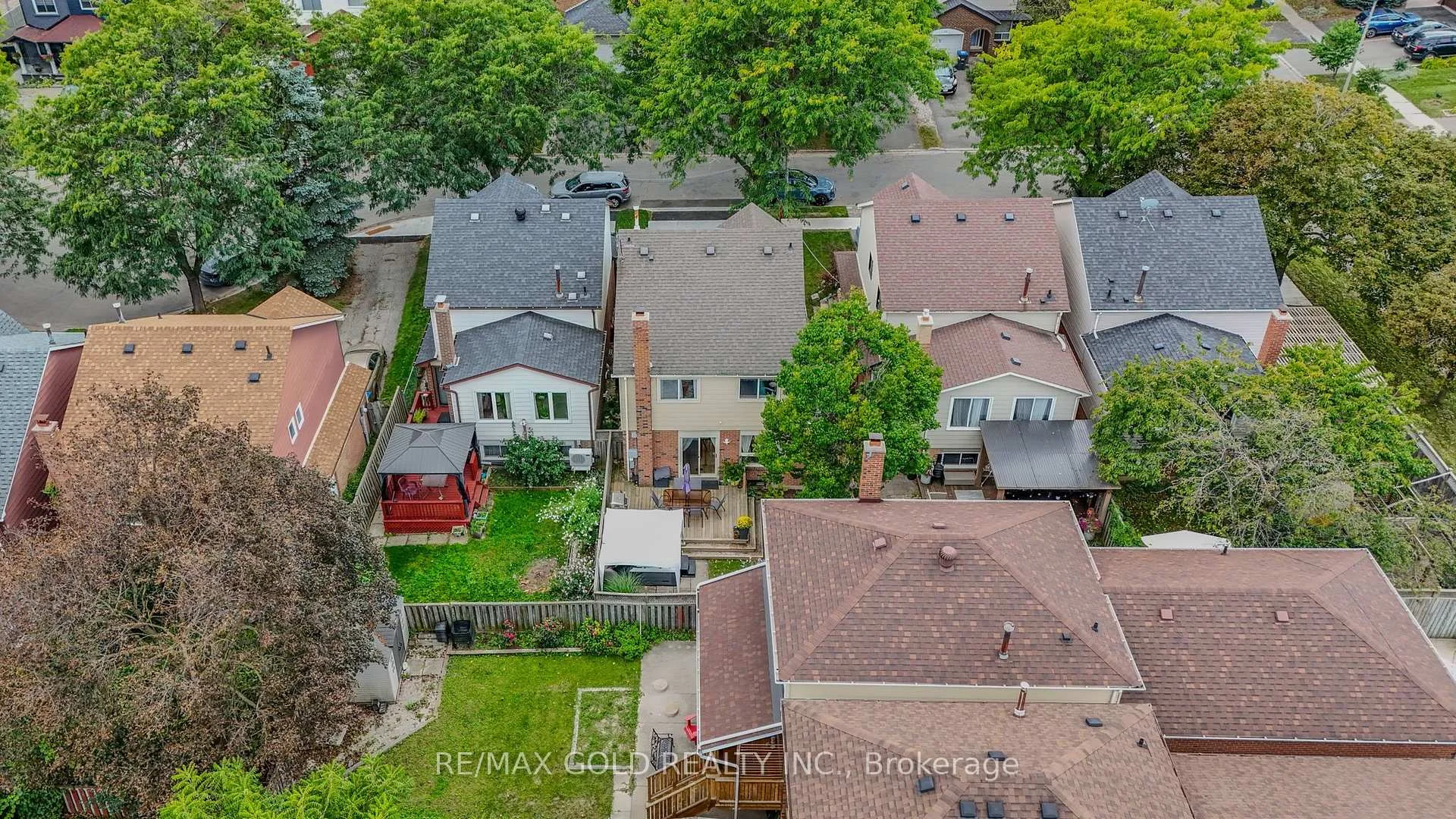 Photo 57 of 6 Rowe Court, Brampton, Brampton West — HOMEH