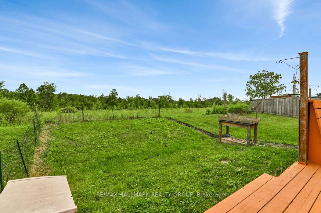 Photo 37 of 144 Trail Side Circle, Ottawa, Springridge/East Village — HOMEH