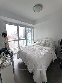 Photo 6 of Unit 1202, 77 Mutual Street, Toronto, Church-Yonge Corridor — HOMEH