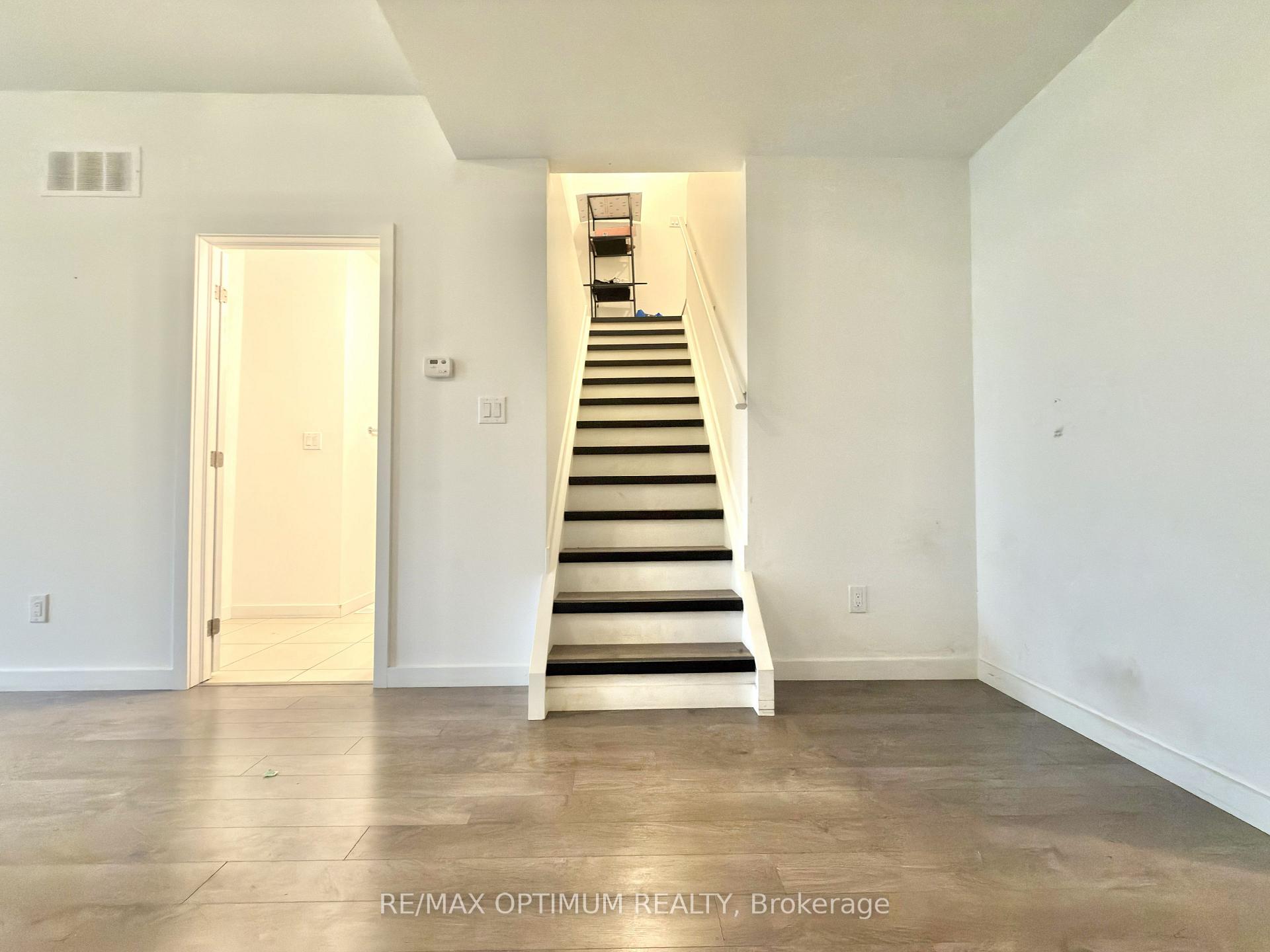 Photo 11 of 406 Chaffey Street, Welland, Lincoln/Crowland — HOMEH