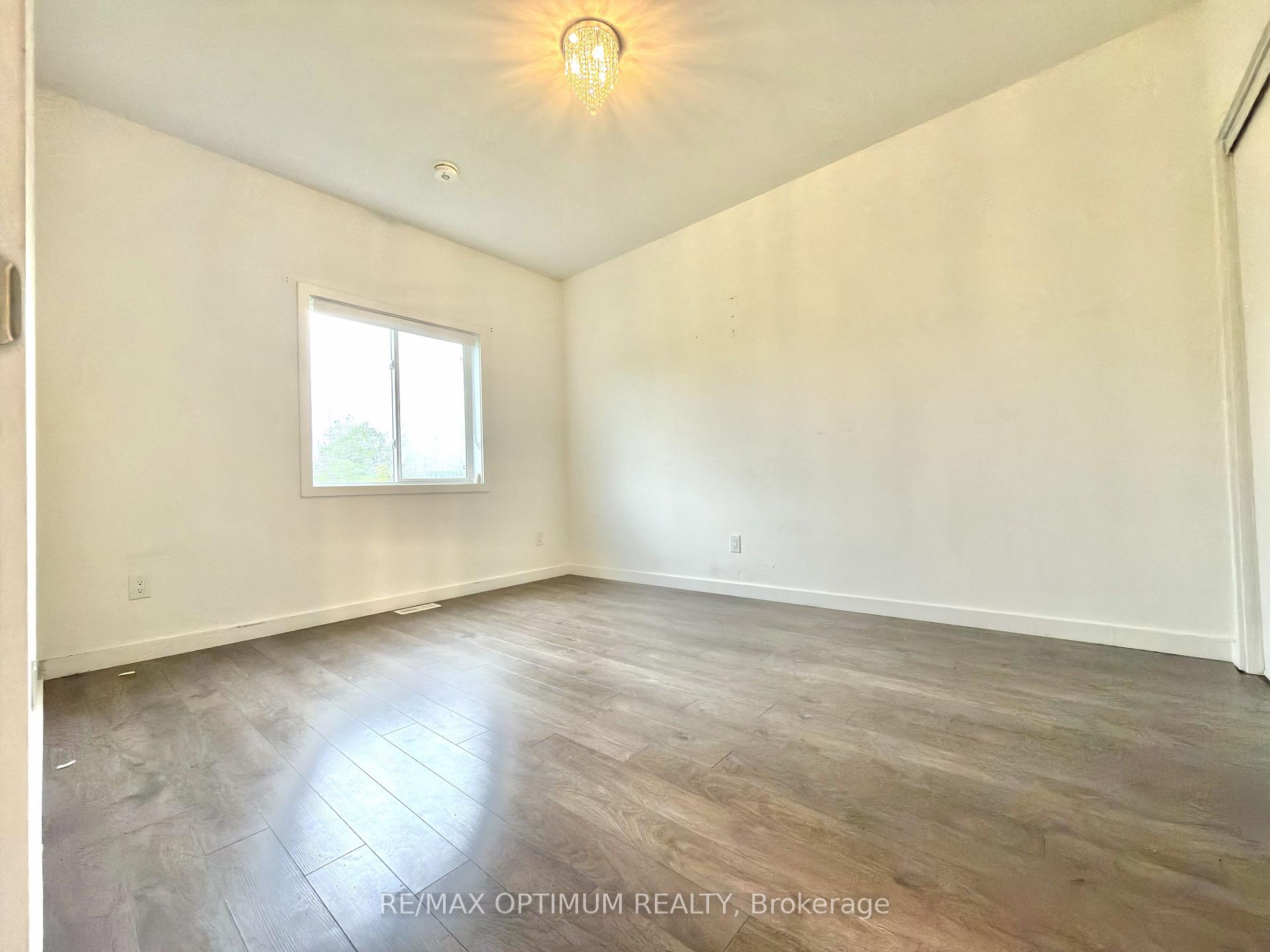 Photo 18 of 406 Chaffey Street, Welland, Lincoln/Crowland — HOMEH