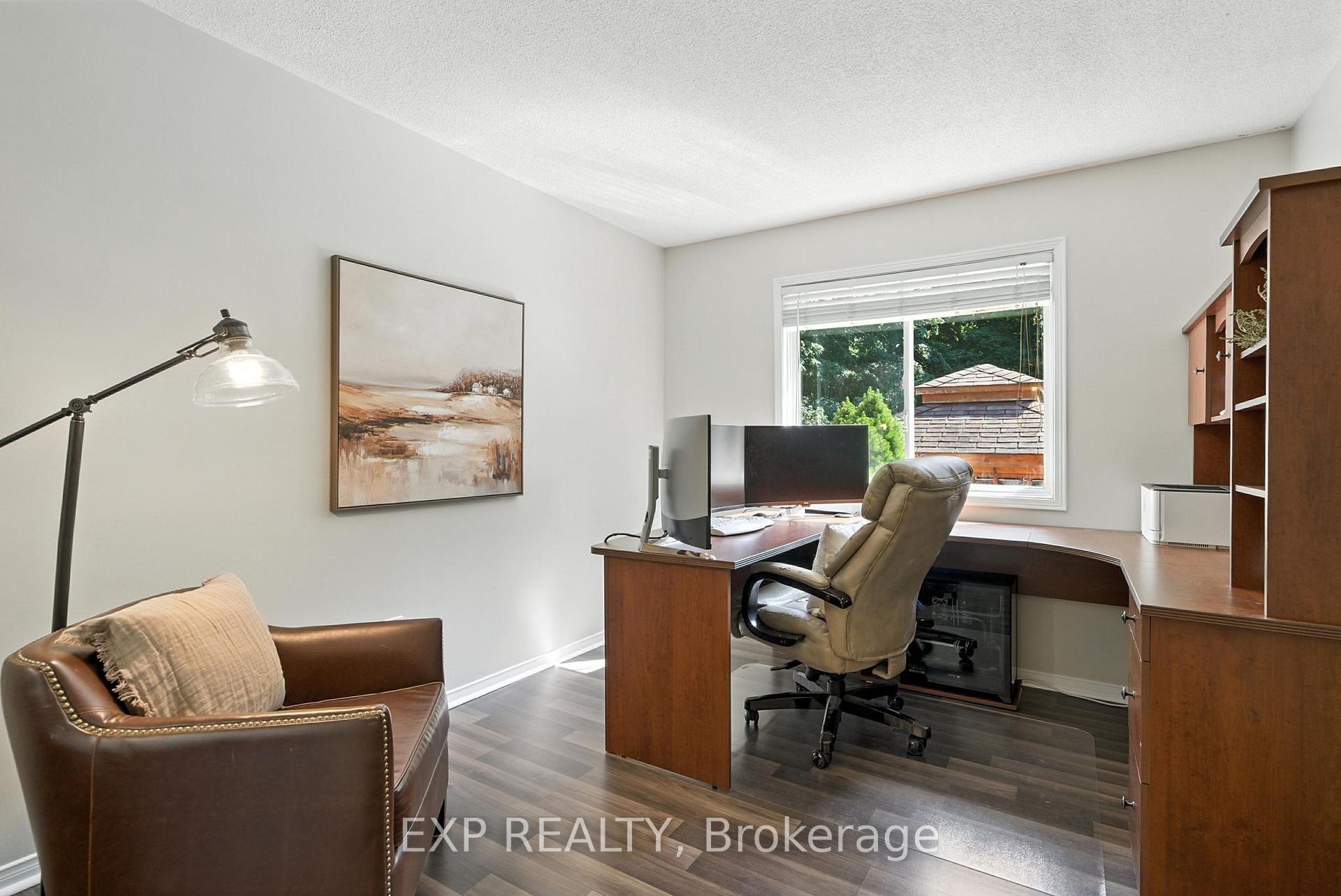 Photo 16 of 17 Farncomb Crescent, Clarington, Bowmanville — HOMEH