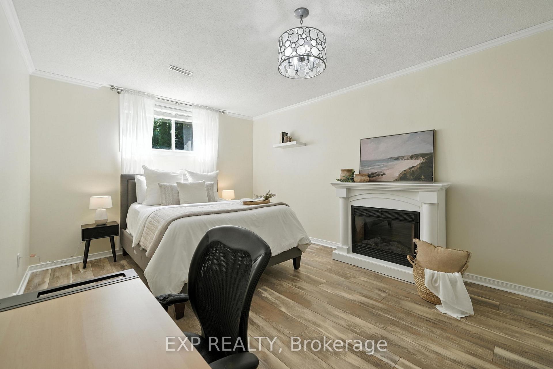 Photo 21 of 17 Farncomb Crescent, Clarington, Bowmanville — HOMEH