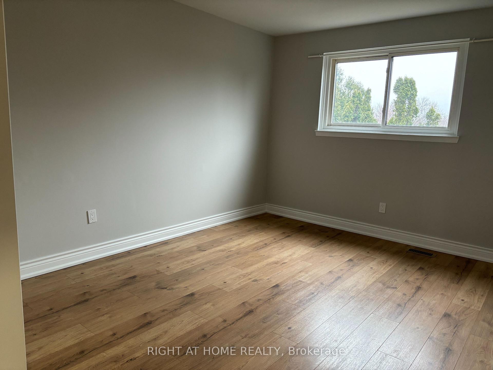 Photo 20 of Unit 45, 25 Garrow Drive, Hamilton, Gilkson — HOMEH