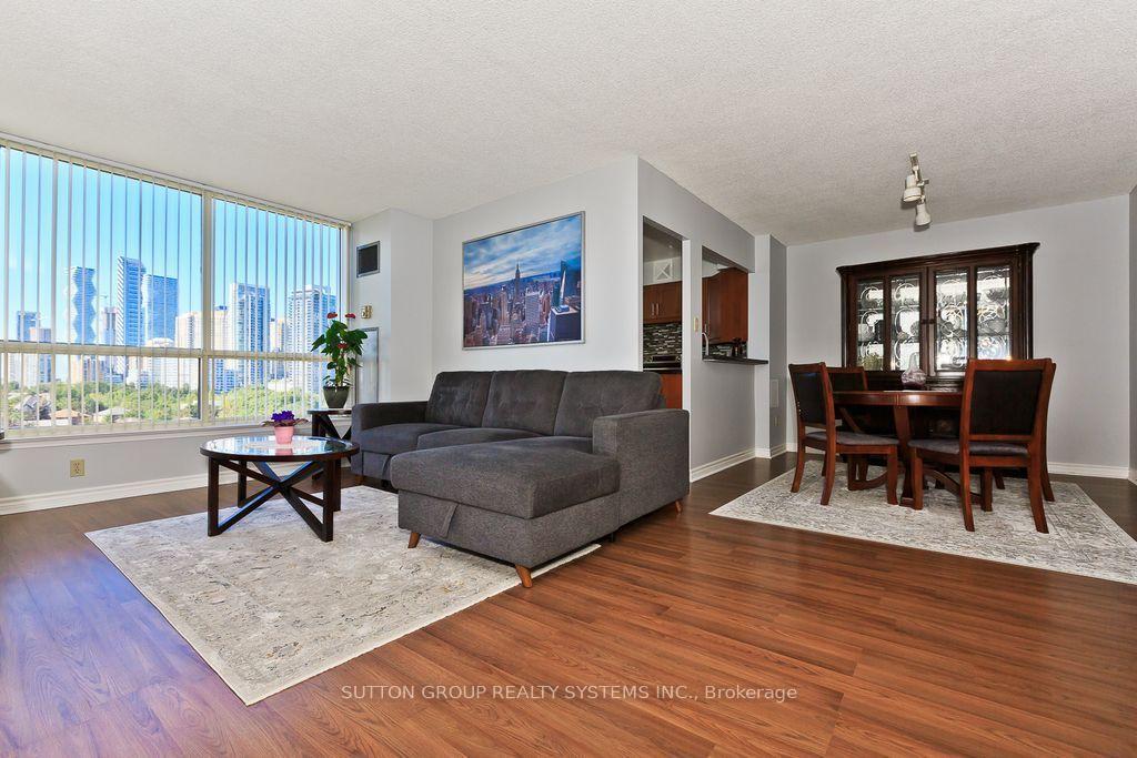 Photo 7 of Unit 1214, 55 Elm Drive, Mississauga, City Centre — HOMEH