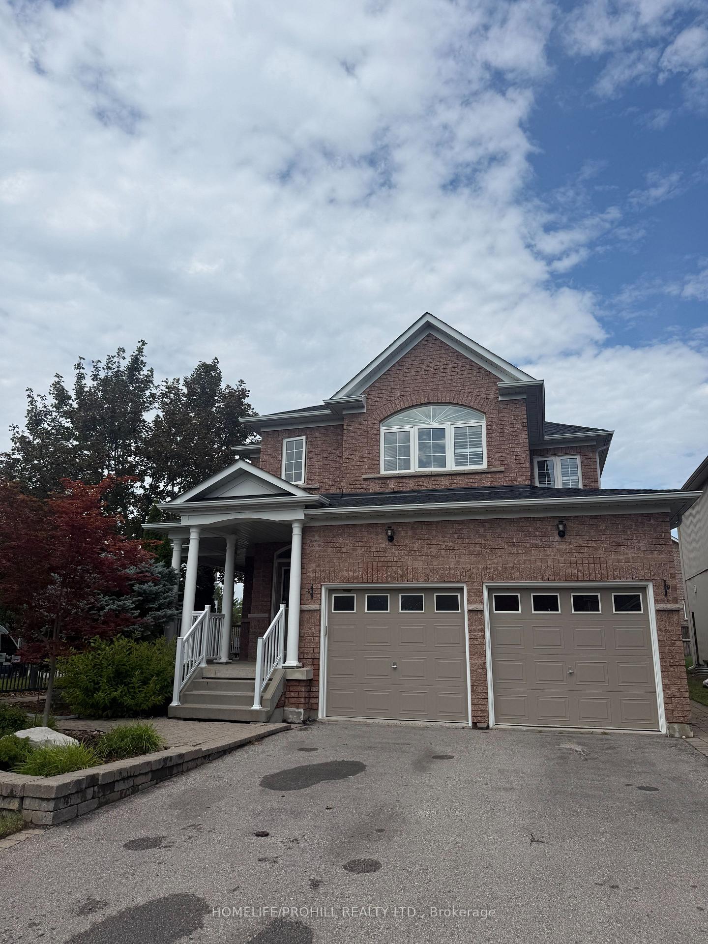 Photo 1 of 2 Hawstead Crescent, Whitby, Brooklin — HOMEH