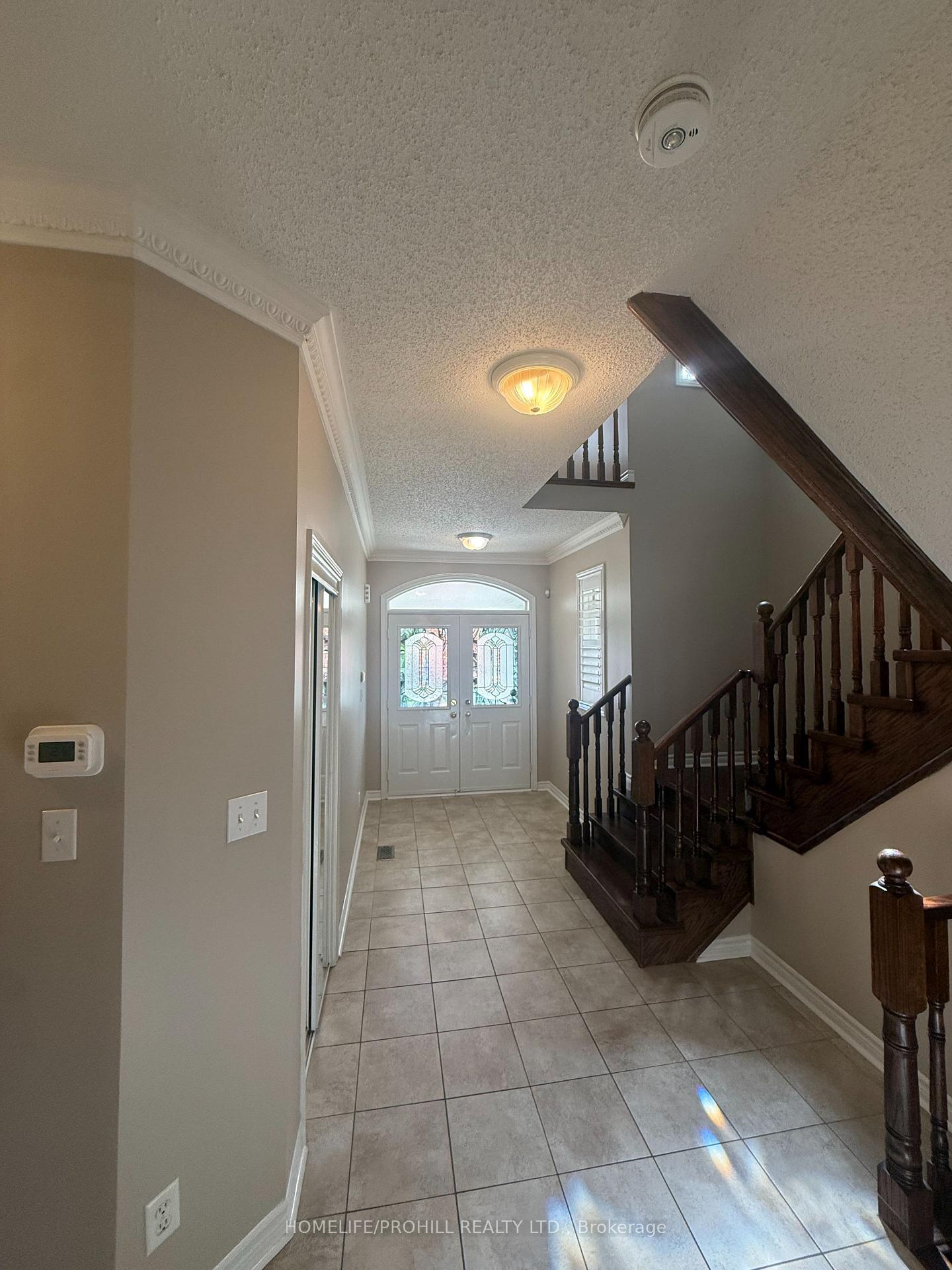 Photo 7 of 2 Hawstead Crescent, Whitby, Brooklin — HOMEH