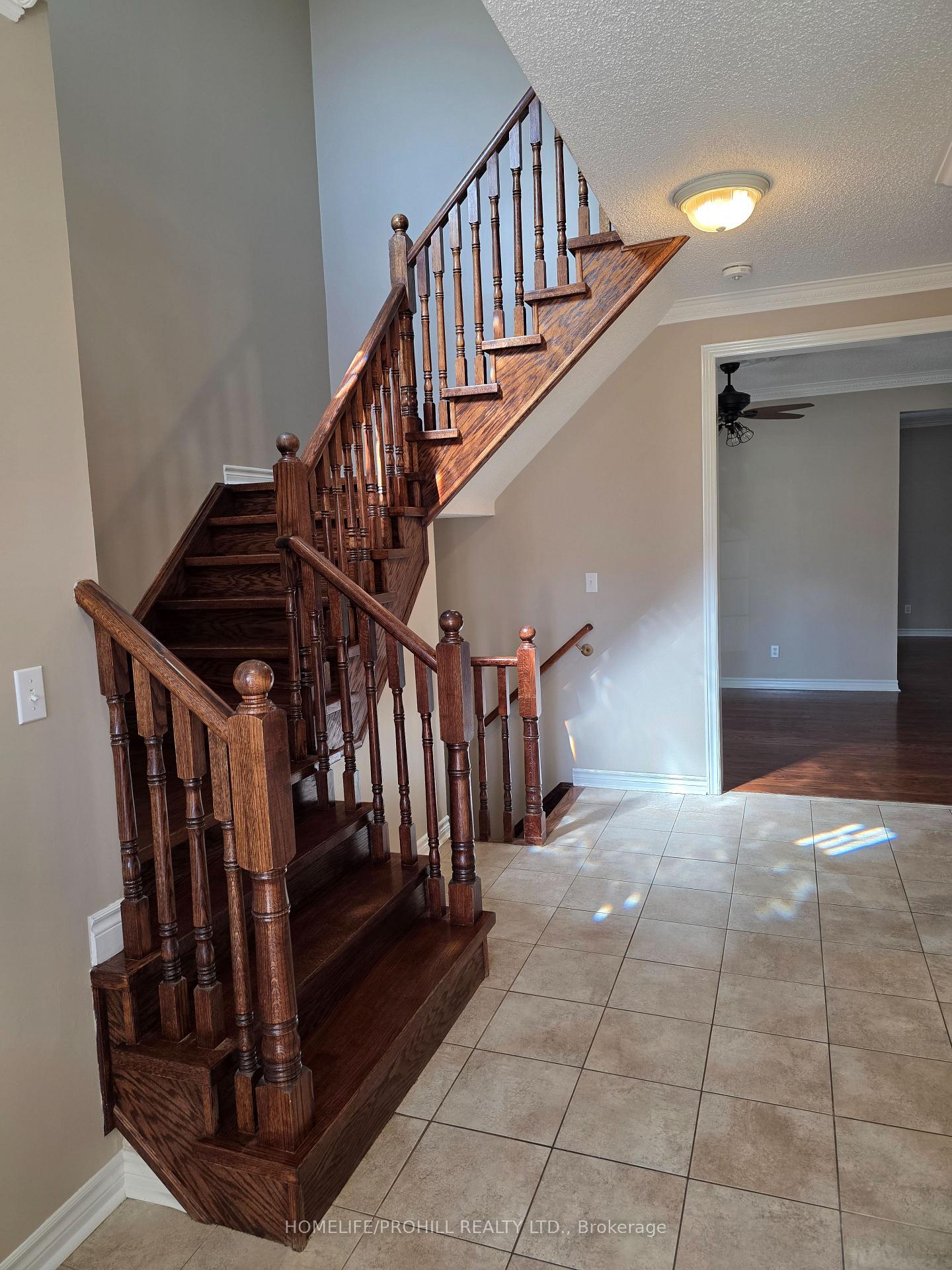 Photo 18 of 2 Hawstead Crescent, Whitby, Brooklin — HOMEH