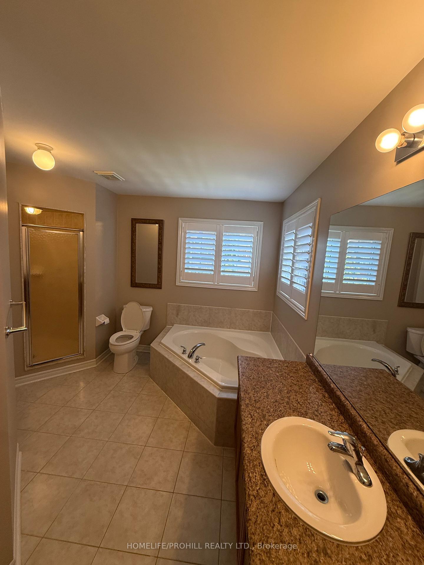 Photo 21 of 2 Hawstead Crescent, Whitby, Brooklin — HOMEH