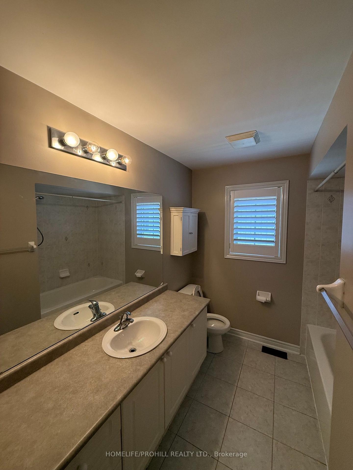 Photo 23 of 2 Hawstead Crescent, Whitby, Brooklin — HOMEH