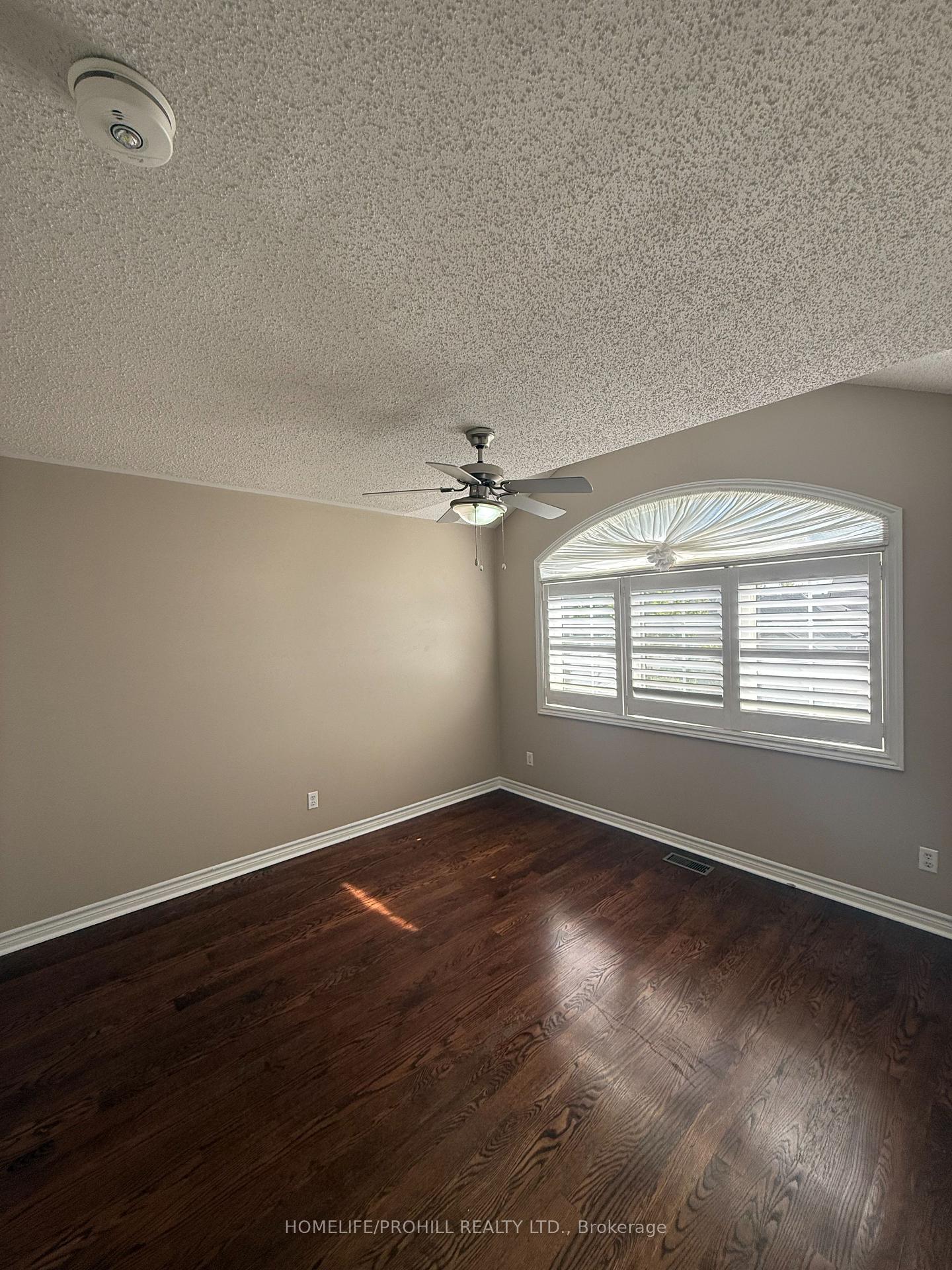 Photo 25 of 2 Hawstead Crescent, Whitby, Brooklin — HOMEH