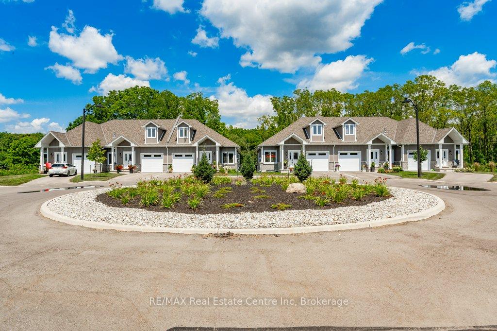 Photo 2 of Unit 18, 744 Nelson Street W, Norfolk, Port Dover — HOMEH