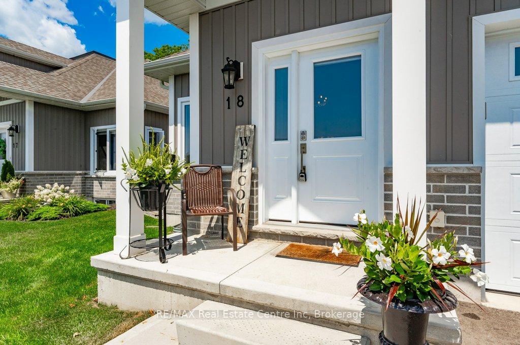 Photo 4 of Unit 18, 744 Nelson Street W, Norfolk, Port Dover — HOMEH