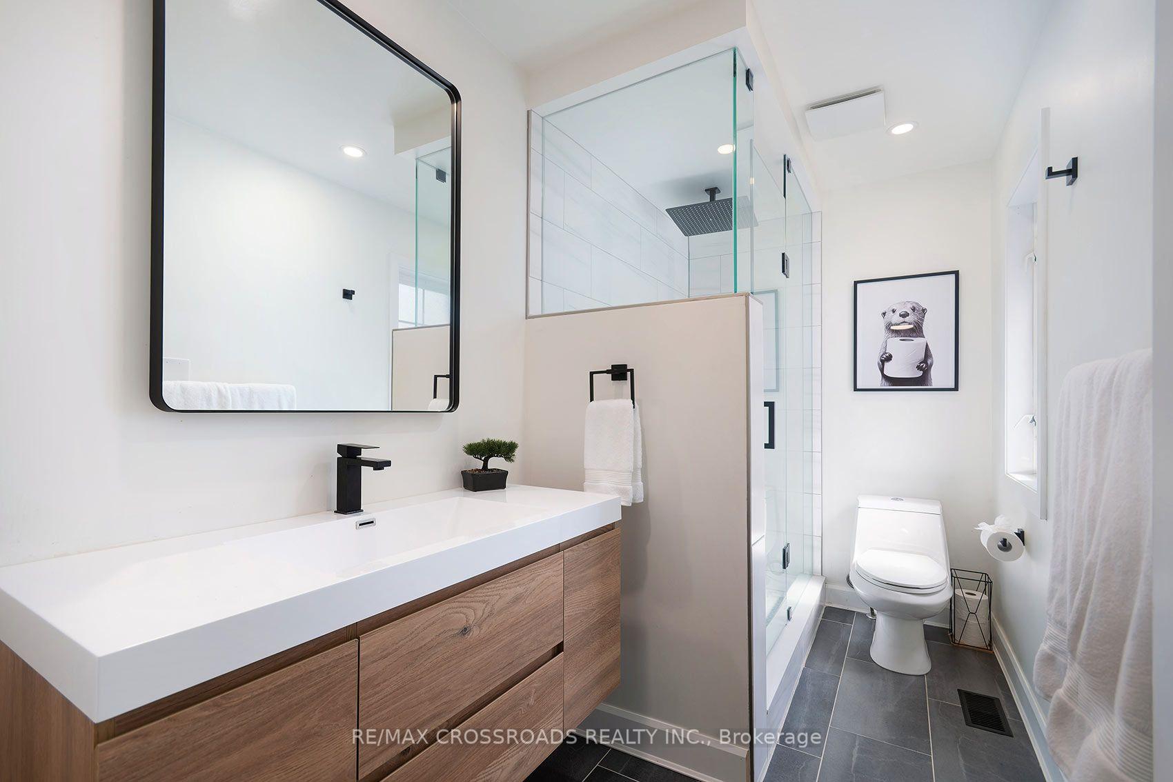 Photo 24 of 63 Rosena Lane, Uxbridge — HOMEH