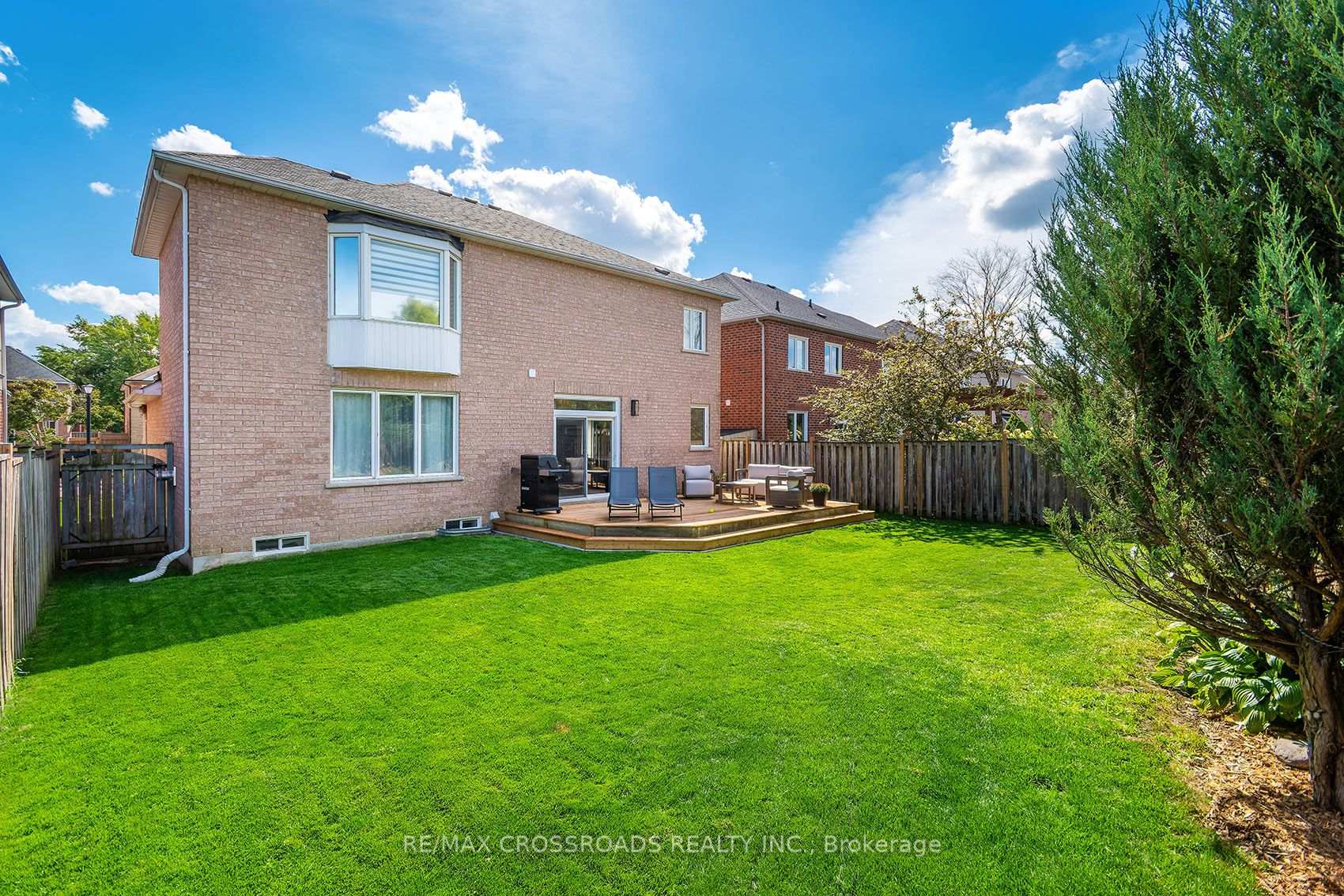 Photo 44 of 63 Rosena Lane, Uxbridge — HOMEH