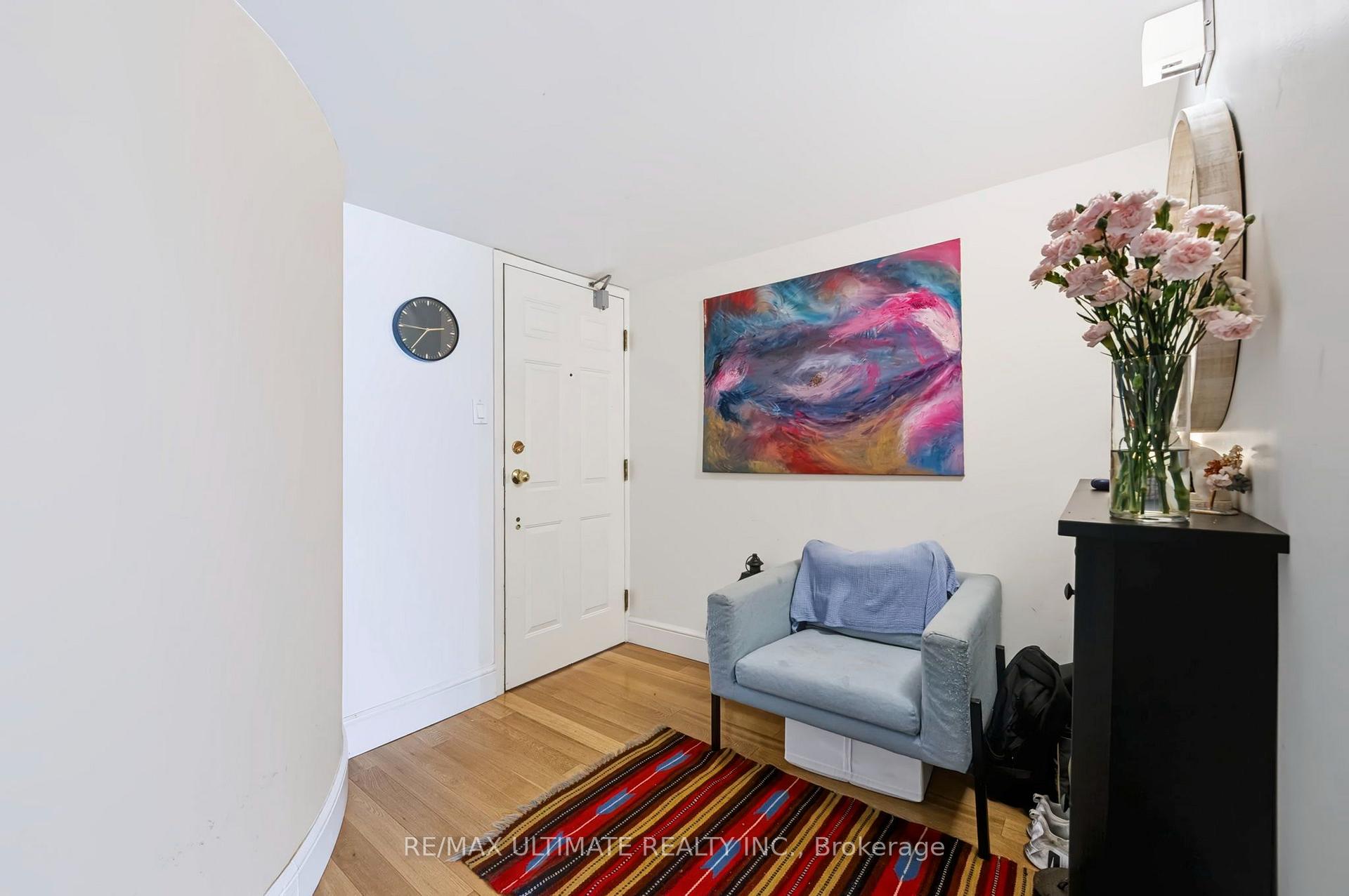 Photo 6 of Unit 513, 65 Scadding Avenue, Toronto, Waterfront Communities — HOMEH