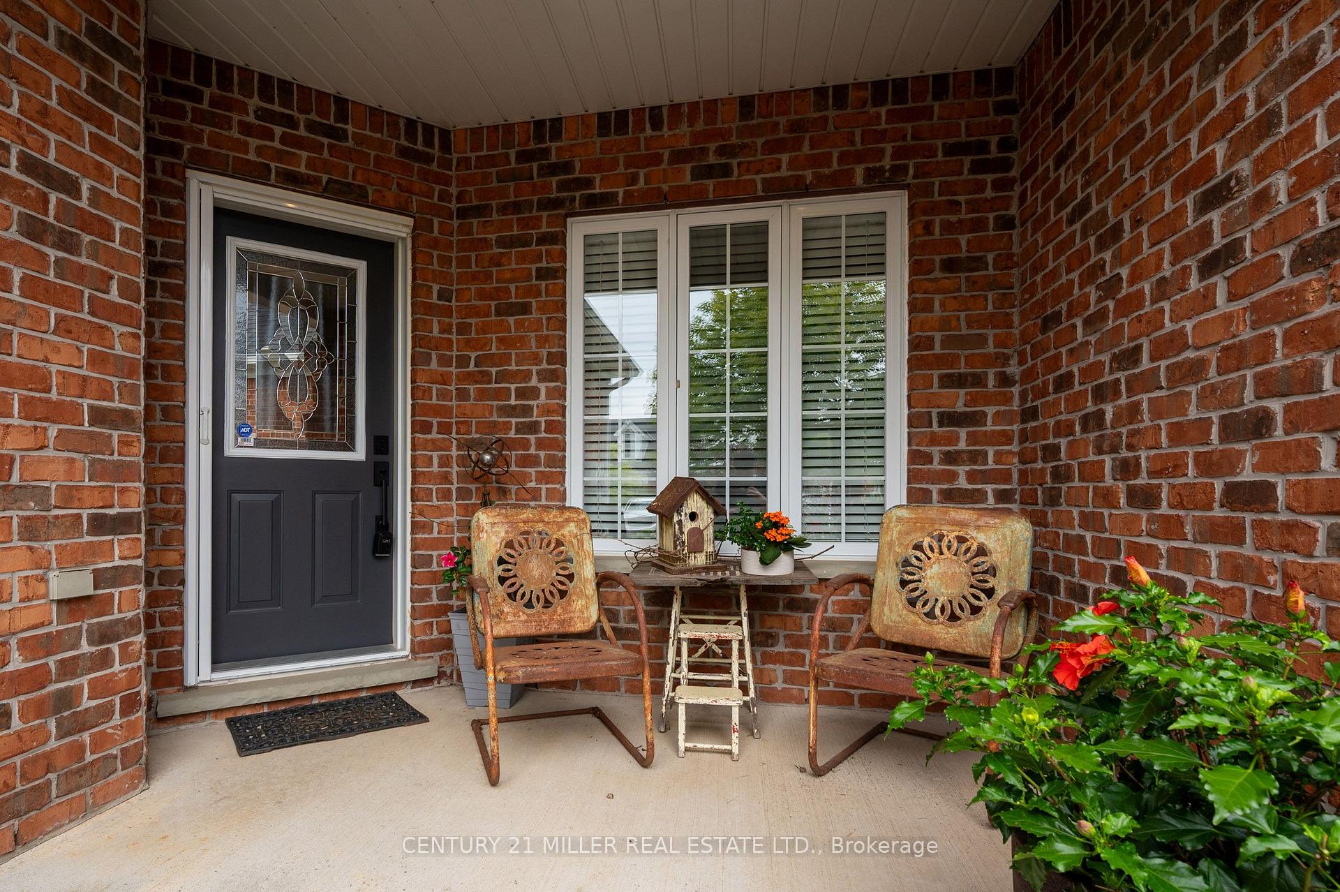 Photo 3 of 125 Riverwalk Place, Guelph/Eramosa, Rockwood — HOMEH