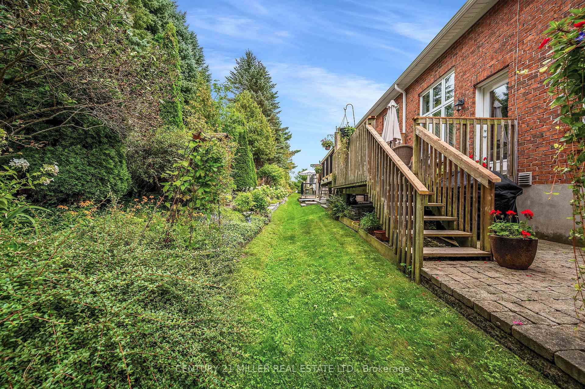 Photo 31 of 125 Riverwalk Place, Guelph/Eramosa, Rockwood — HOMEH