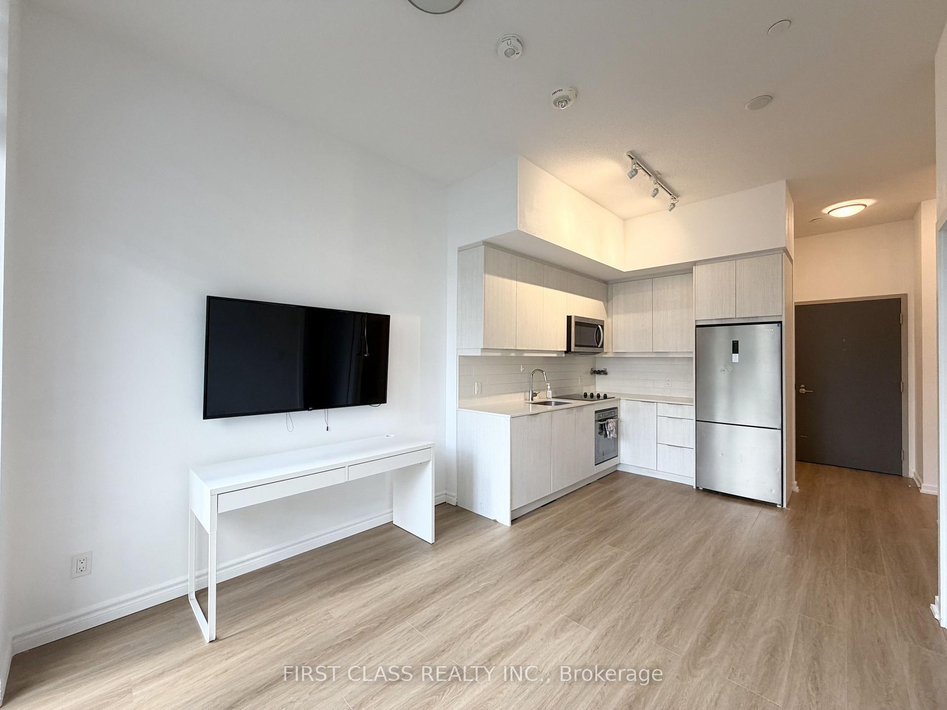 Photo 5 of Unit 121, 36 Forest Manor Road, North York, Henry Farm — HOMEH