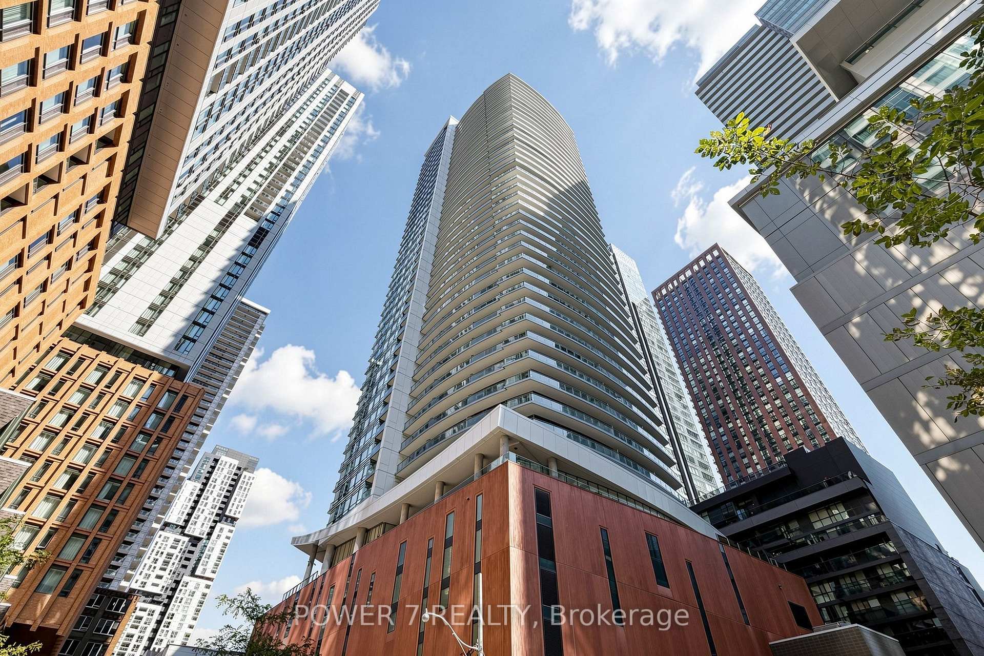 Photo of Unit 4207, 21 Widmer Street