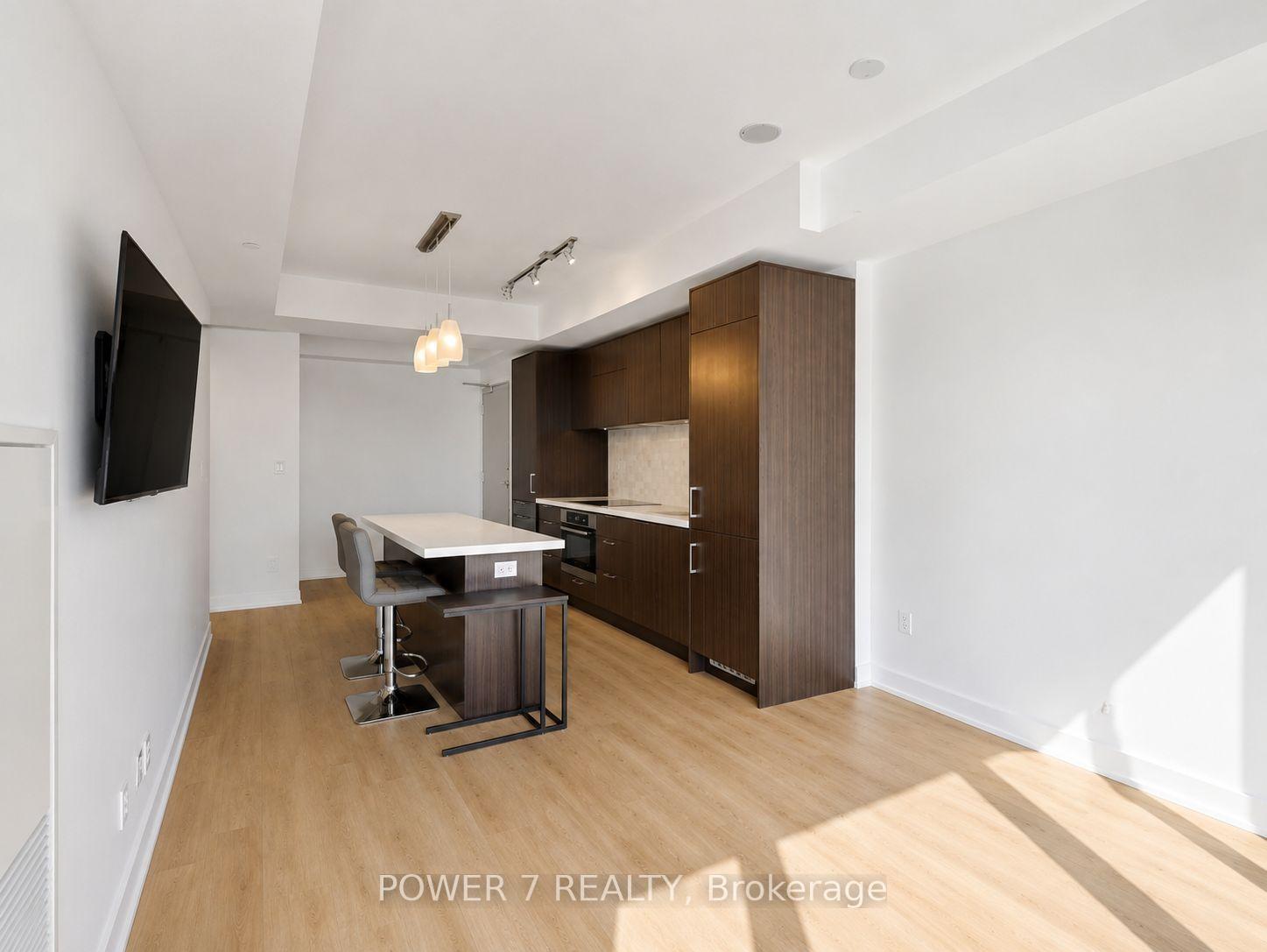 Photo 4 of Unit 4207, 21 Widmer Street, Toronto, Waterfront Communities — HOMEH