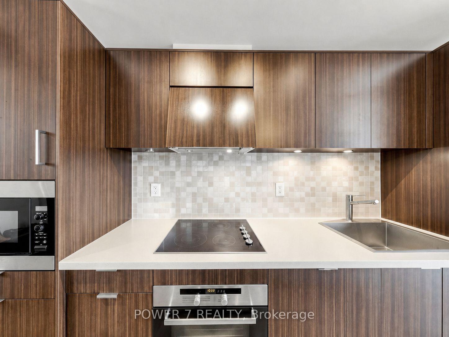 Photo 5 of Unit 4207, 21 Widmer Street, Toronto, Waterfront Communities — HOMEH