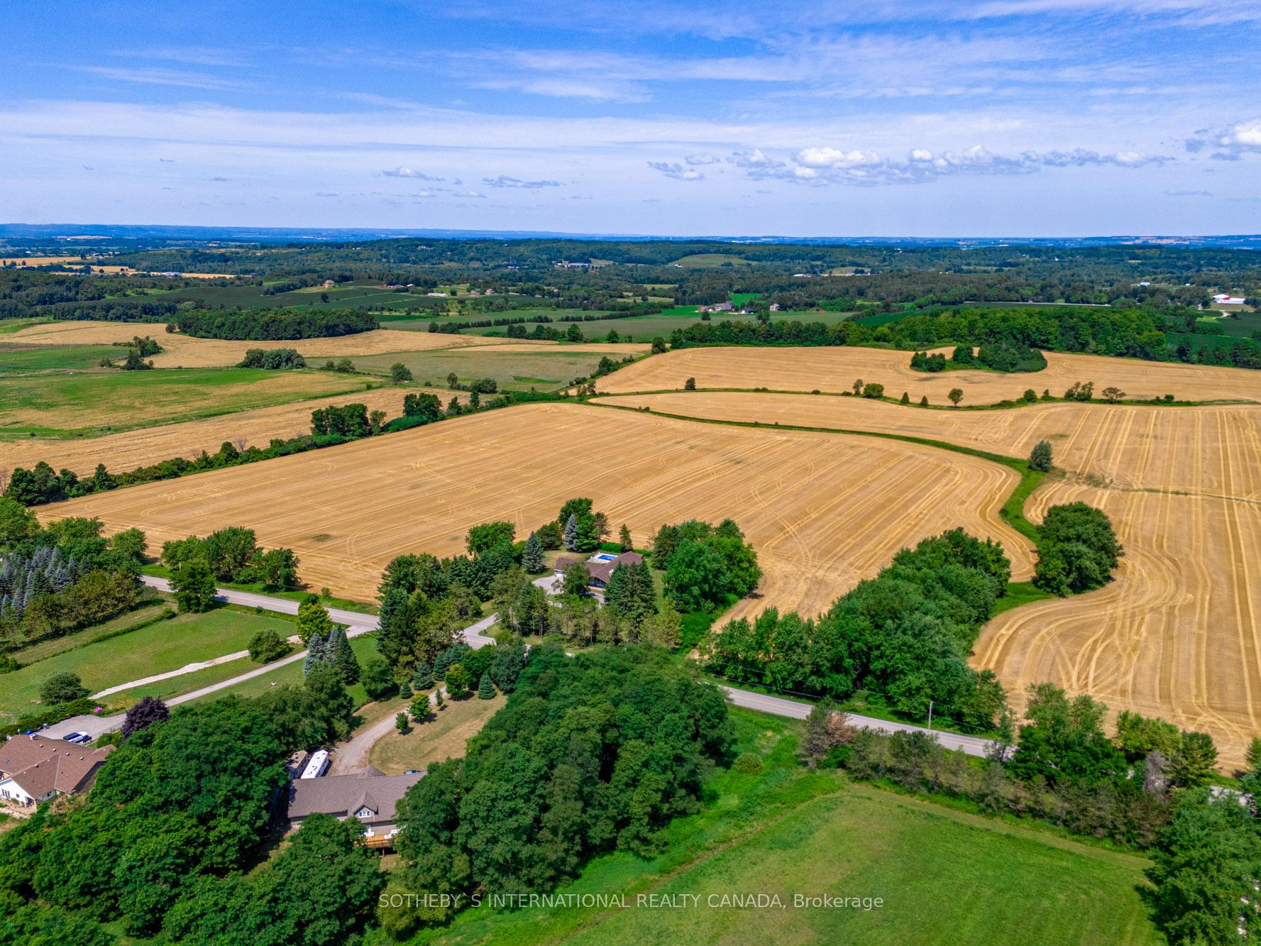 Photo 2 of 5512 3rd Line, New Tecumseth, Rural New Tecumseth — HOMEH