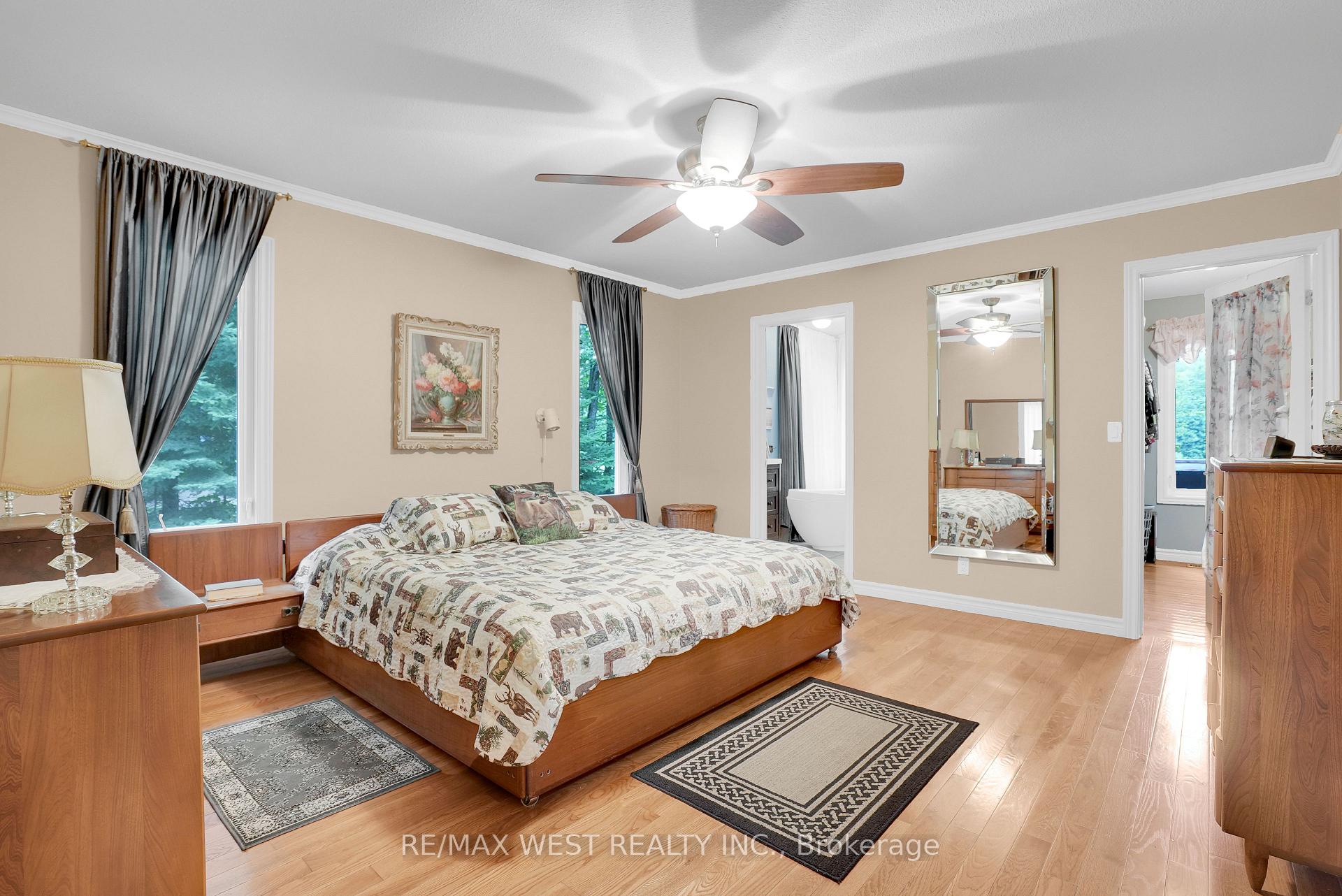 Photo 7 of 20 Deerhurst Highlands Drive, Huntsville, Chaffey — HOMEH