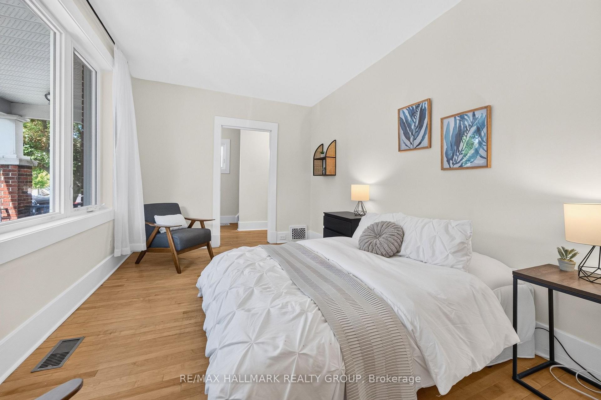 Photo 6 of 43 Huron Avenue N, Ottawa, Ottawa West — HOMEH