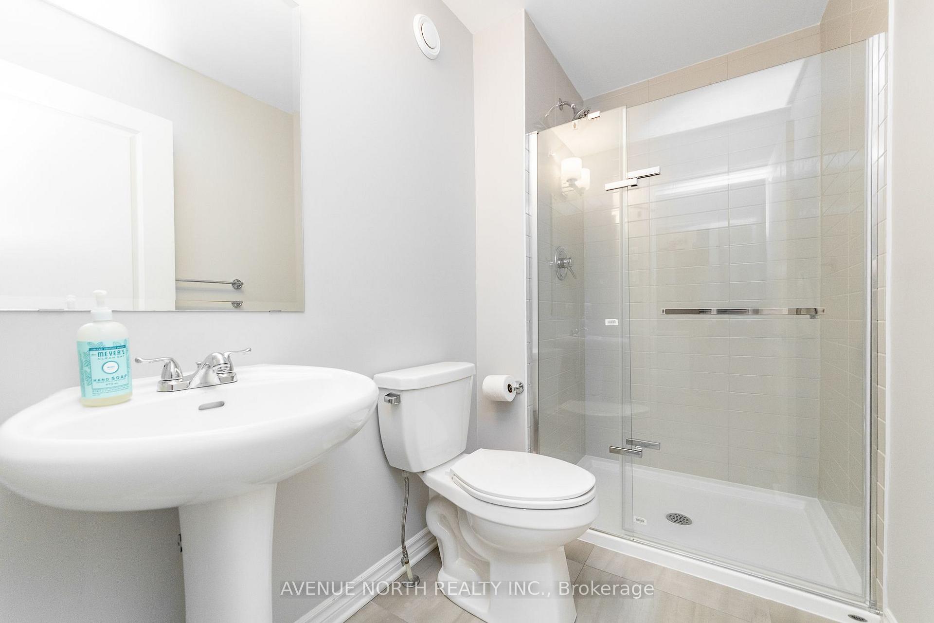 Photo 11 of 26 Aconitum Way, Ottawa, Blossom Park/Kemp Park/Findlay Creek — HOMEH