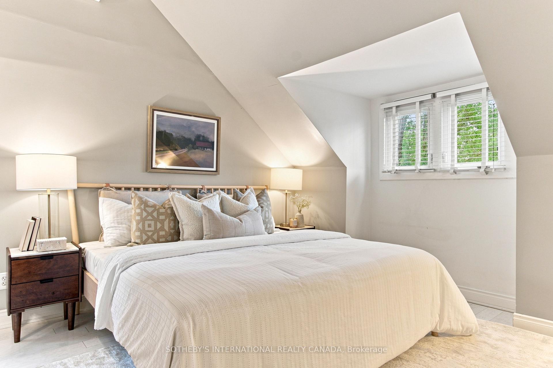 Photo 28 of 36 Aberdeen Avenue, Toronto, Cabbagetown-South St. James Town — HOMEH