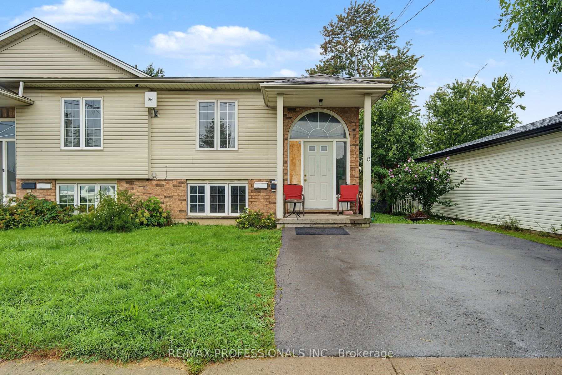 Photo 1 of Unit Lower, 13 Waite Lane, St. Catharines, Oakdale — HOMEH