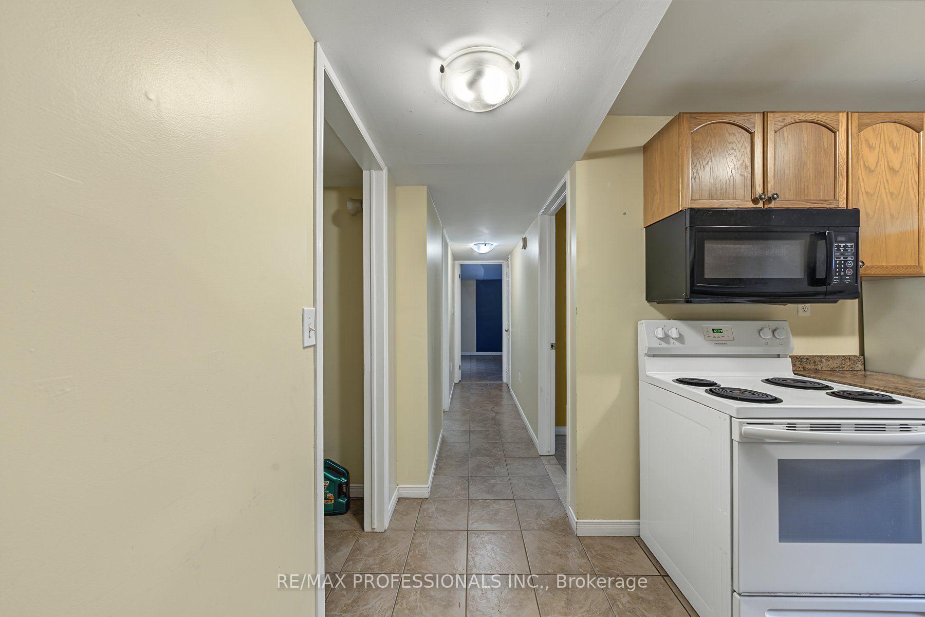 Photo 2 of Unit Lower, 13 Waite Lane, St. Catharines, Oakdale — HOMEH
