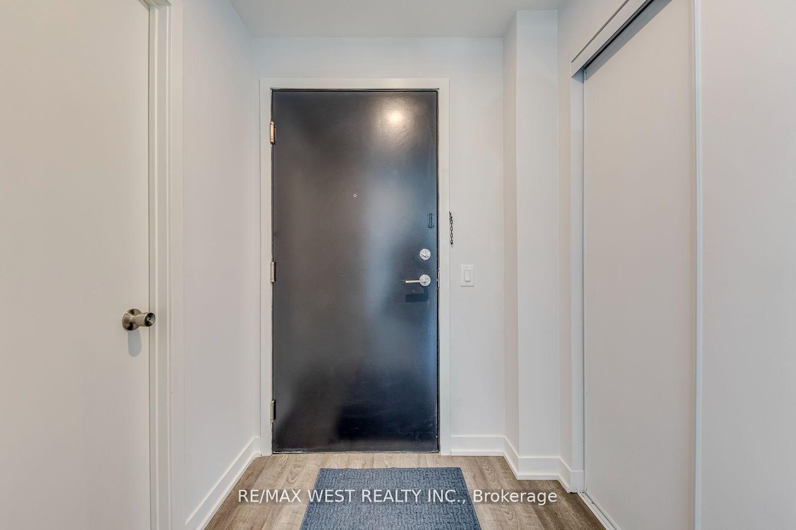 Photo 18 of Unit 910, 1808 St Clair Avenue W, Toronto, Weston-Pellam Park — HOMEH