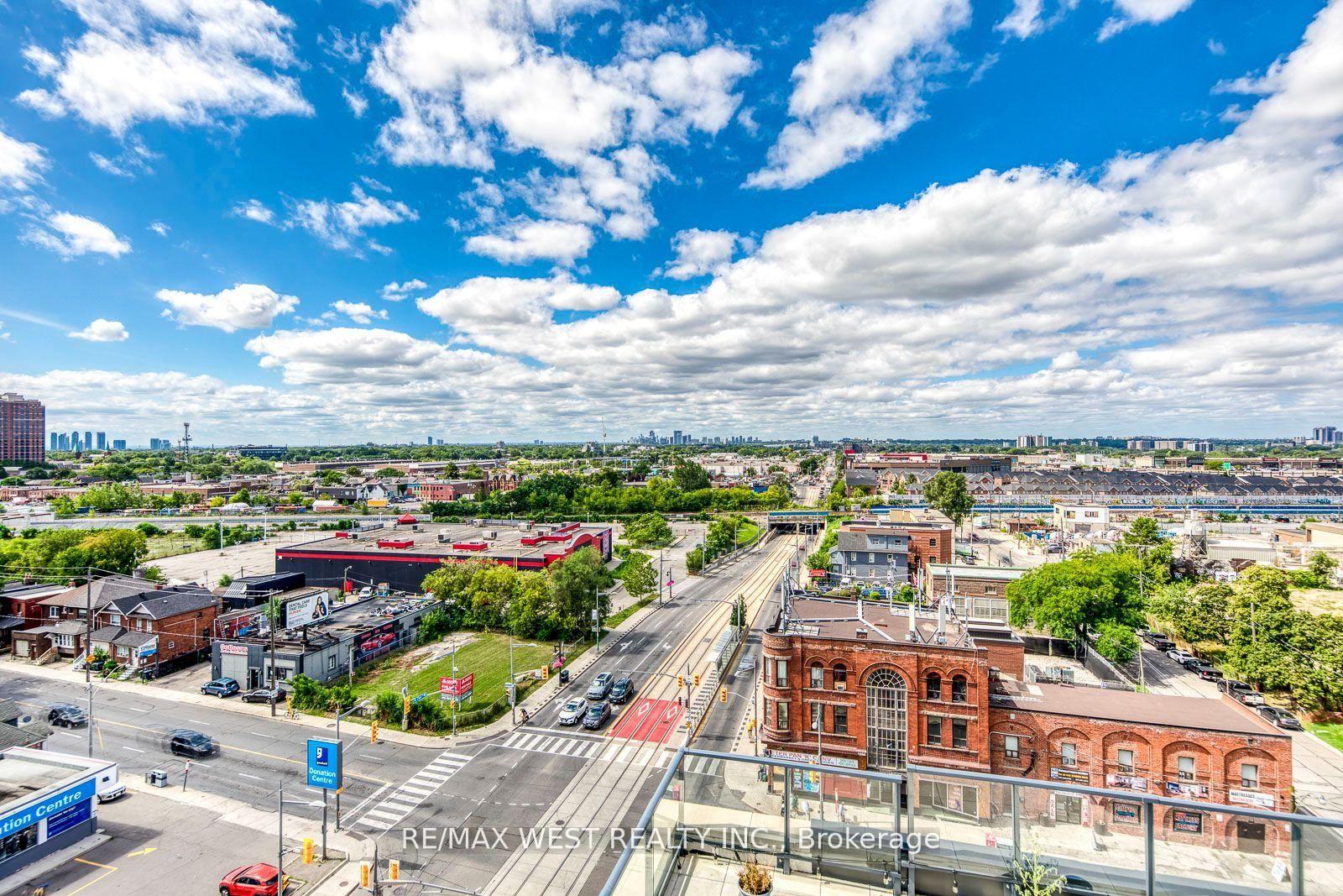 Photo 42 of Unit 910, 1808 St Clair Avenue W, Toronto, Weston-Pellam Park — HOMEH