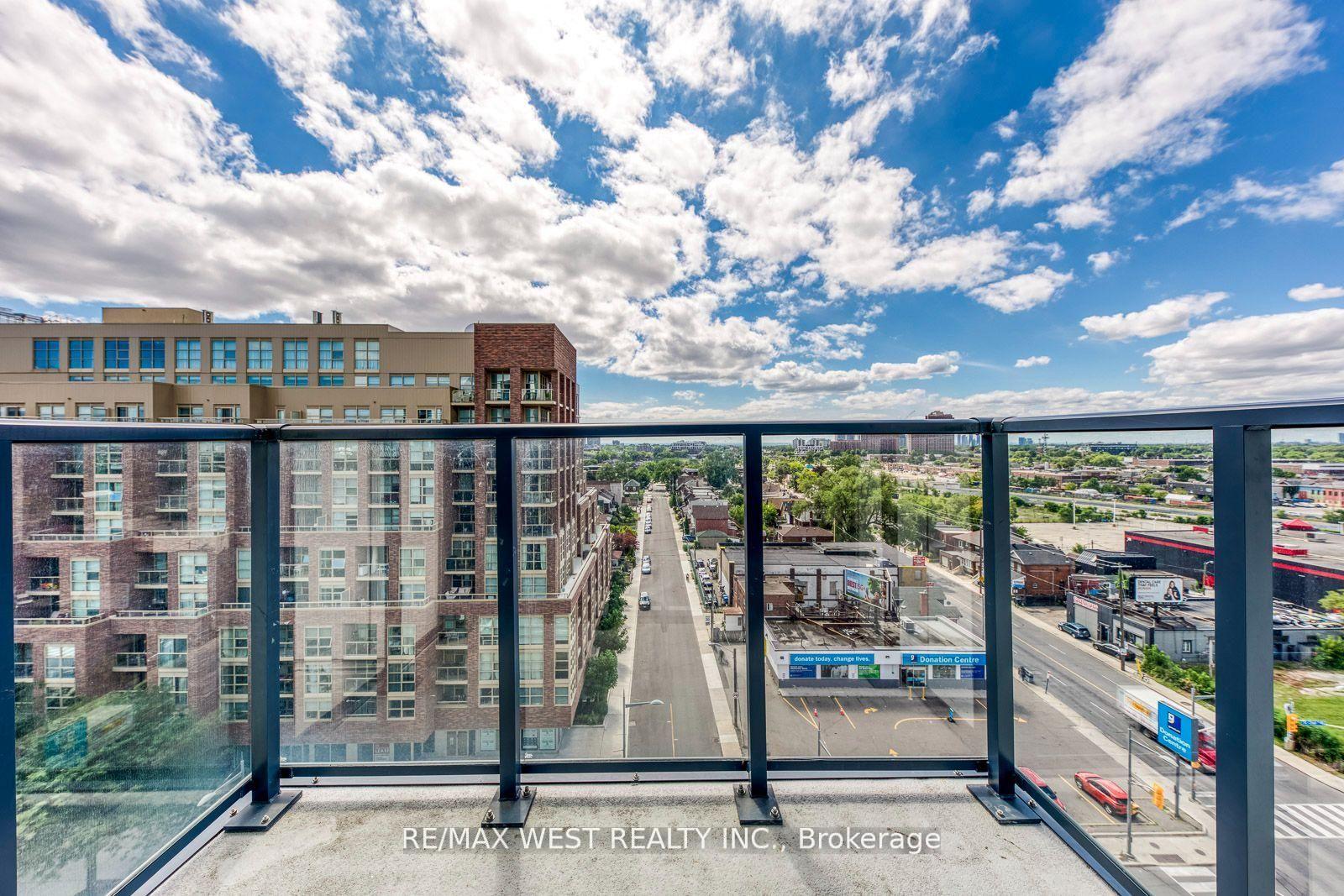 Photo 43 of Unit 910, 1808 St Clair Avenue W, Toronto, Weston-Pellam Park — HOMEH