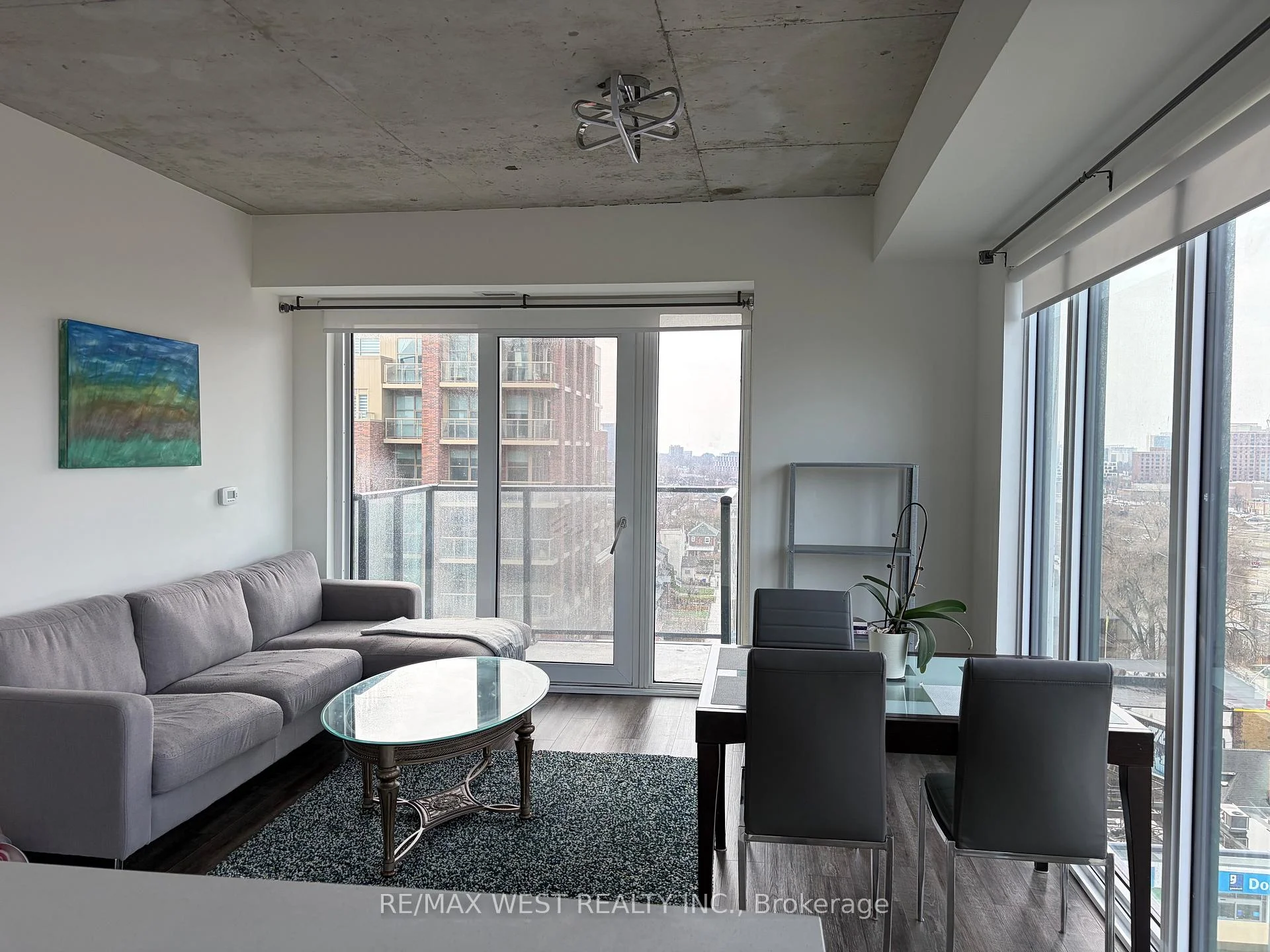 Photo 10 of Unit 910, 1808 St Clair Avenue W, Toronto, Weston-Pellam Park — HOMEH
