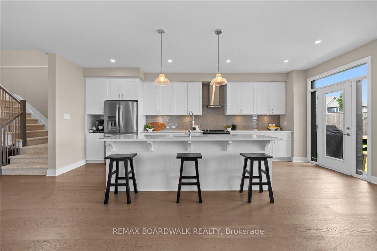 Photo 15 of 620 Barry Helman Drive, Ottawa, Barrhaven - Cedargrove/Fraserdale — HOMEH