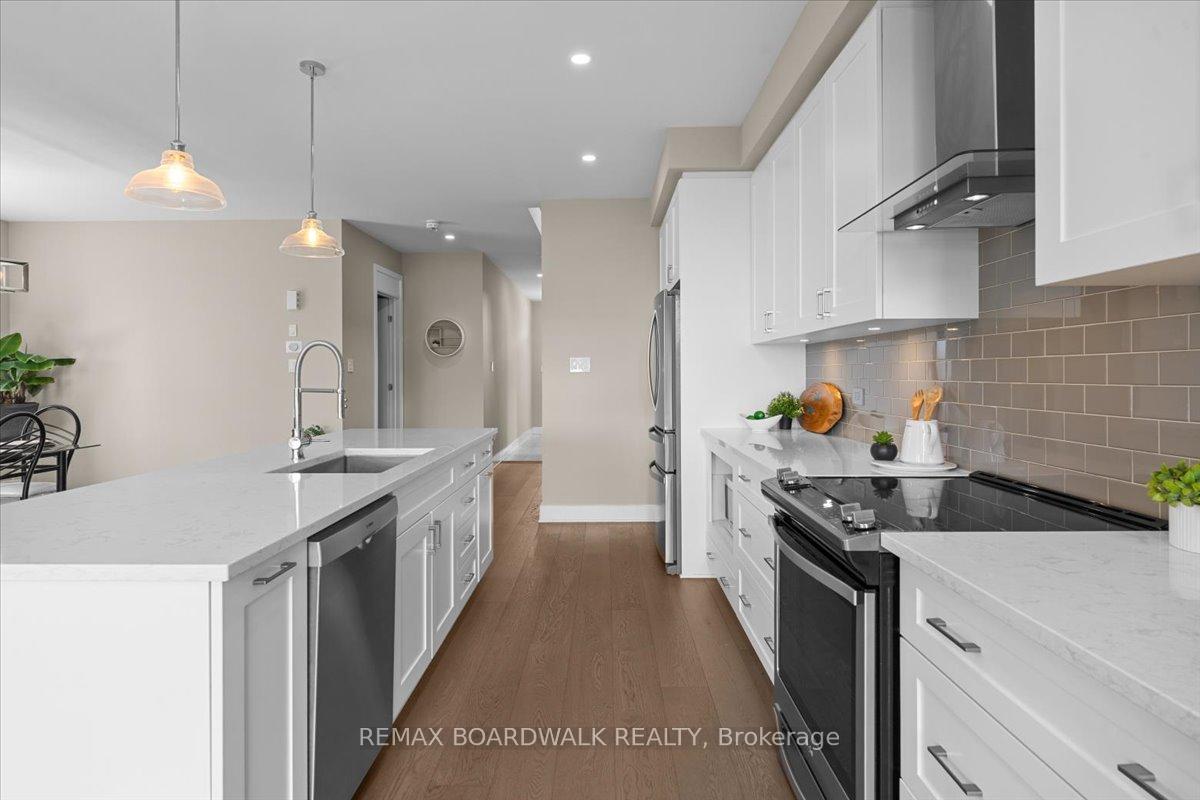 Photo 21 of 620 Barry Helman Drive, Ottawa, Barrhaven - Cedargrove/Fraserdale — HOMEH