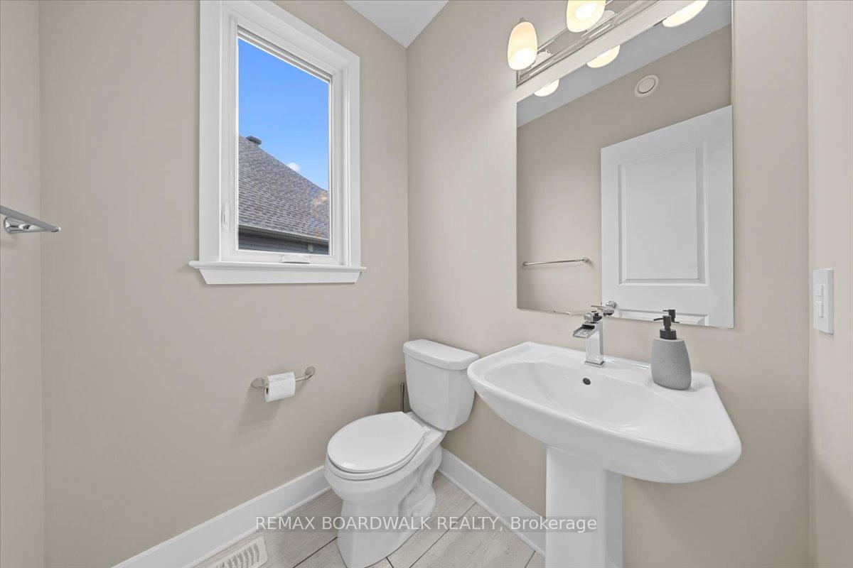 Photo 22 of 620 Barry Helman Drive, Ottawa, Barrhaven - Cedargrove/Fraserdale — HOMEH