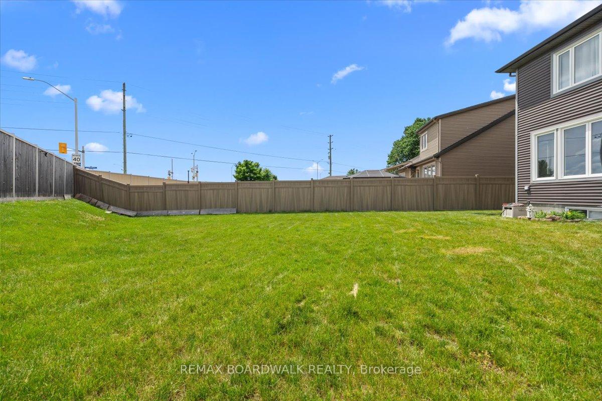 Photo 44 of 620 Barry Helman Drive, Ottawa, Barrhaven - Cedargrove/Fraserdale — HOMEH