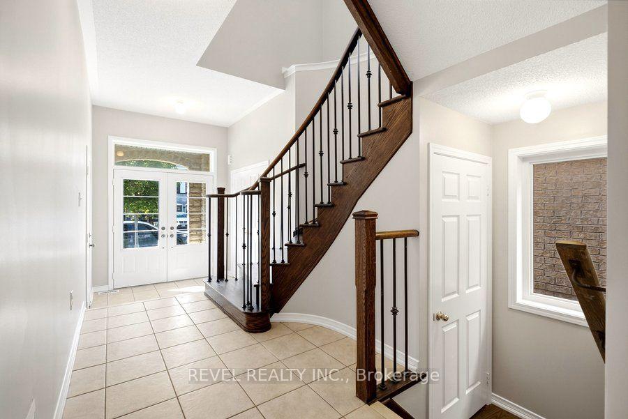 Photo 5 of 3351 Moses Way, Burlington, Alton — HOMEH