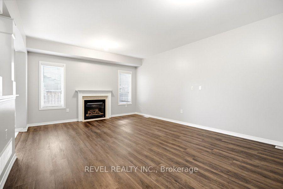 Photo 6 of 3351 Moses Way, Burlington, Alton — HOMEH