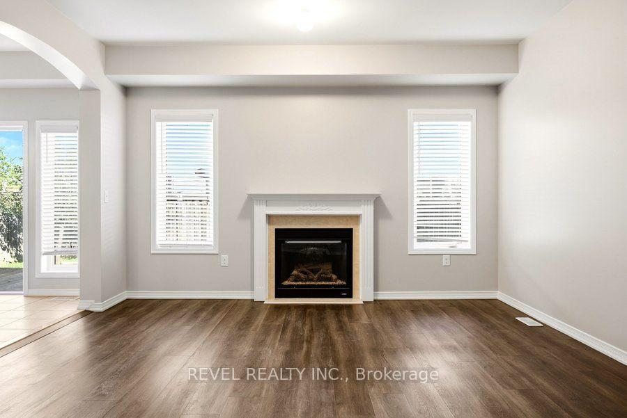 Photo 7 of 3351 Moses Way, Burlington, Alton — HOMEH