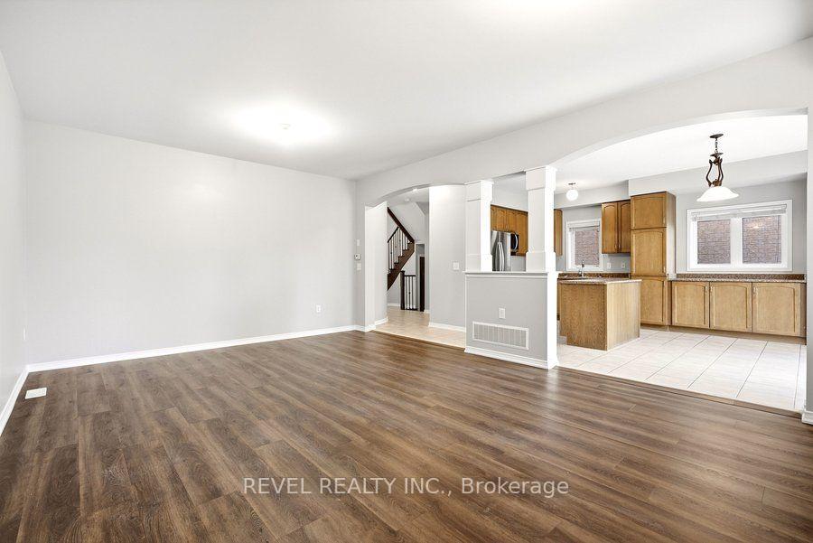 Photo 9 of 3351 Moses Way, Burlington, Alton — HOMEH