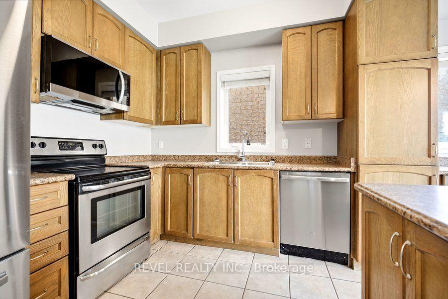 Photo 13 of 3351 Moses Way, Burlington, Alton — HOMEH