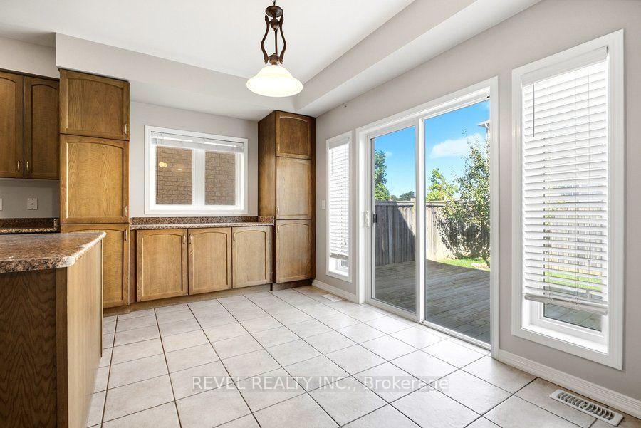 Photo 15 of 3351 Moses Way, Burlington, Alton — HOMEH