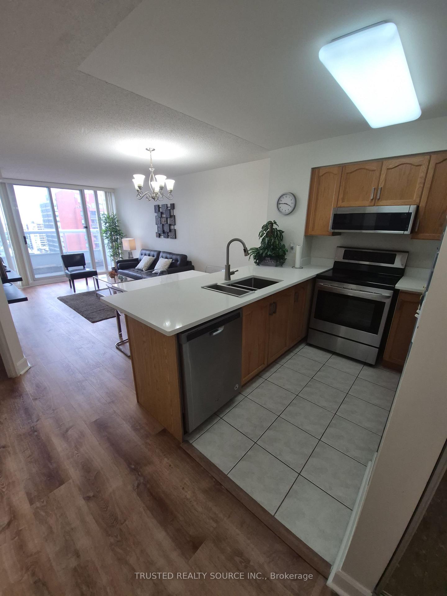 Photo 10 of Unit 1808, 43 Eglinton Avenue E, Toronto, Yonge-Eglinton — HOMEH