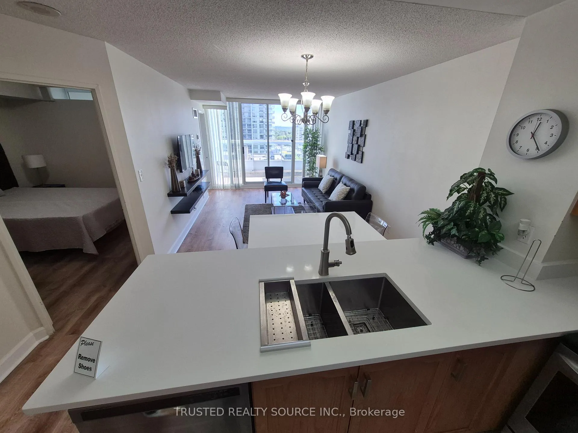 Photo 8 of Unit 1808, 43 Eglinton Avenue E, Toronto, Yonge-Eglinton — HOMEH